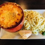 HUNDRED - ミートクリームつけパスタ（1,200円）