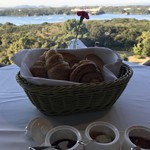 志摩観光ホテル　ベイスイート - パン