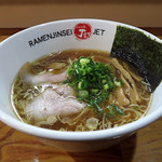 Ramen Jinsei Jetto Roppyaku - 醤油ラーメン　４８杯目