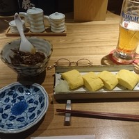 割烹本山サカナ - 牛すじどて煮･だし巻きたまご