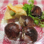 ビストロ アオキ - 手まり寿司、フォアグラ、カニと金華スモークサーモンのクレープ