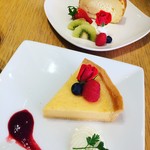 カフェ クッチーナ&カンパニー - チーズケーキとロールケーキ