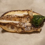 魚介のイタリア料理 murata - 近海の目光の自家製アンチョビ 水谷牧場（豊明）の芽キャベツ