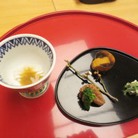 青山浅田 - 前菜 白魚酒蒸し　このわた　飯蛸　菜の花 鮟肝琥珀寄せ　芹白和え