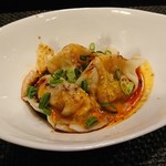 SEN YO - 四川風水餃子：胡麻ペースト・黒酢ダレ・自家製辣油