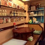 Okinawa Mura - 店内、小座敷ちゃぶ台