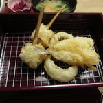 天ぷら やす田 - きす、めごち、いわしの梅肉巻き
