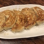 温州坊 - 特製焼き餃子 ¥450