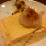 新橋ときそば - 玉子焼きに、染めおろし。