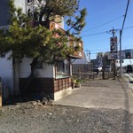 田舎打ち 麺蔵 - 麺蔵　開店待ちで行ったので、誰も並んでいません