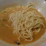 濃厚煮干とんこつラーメン 石田てっぺい - 