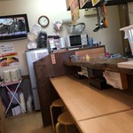 丼や みそタン - 店内