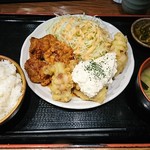 てけてけ - ミックス定食 790円