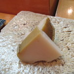 日本橋橘町　都寿司 - 蒸し鮑　この柔らかさと風味が凄い