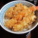 横田屋  - ランチの天丼（天敵入り）