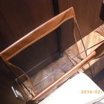 いきなりステーキ - 座席の横の荷物入れ