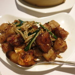 Li Bai Cantonese Restaurant - ラディッシュ餅　豚肉と海老のXO醤炒め