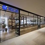 72°ジューサリー + カフェ バイ デイヴィッドマイヤーズ