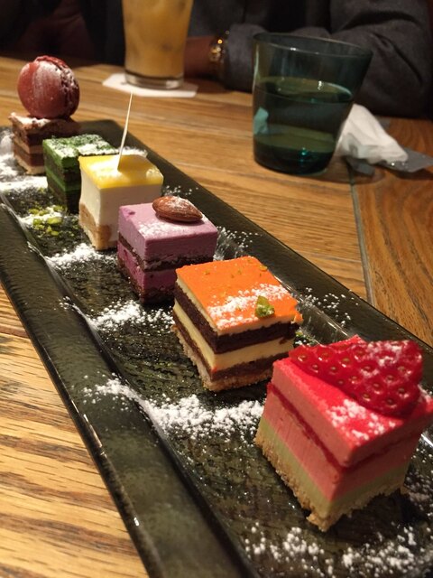 新宿で人気のスイーツを堪能 厳選店をご紹介 食べログまとめ 新宿で人気のスイーツを堪能 厳選店をご紹介 食べログまとめ