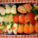 Sushi Douraku - □140円(内税)×9・350円(内税)×1□