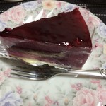 菓撰の森 - カシスケーキ313円