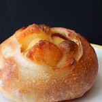 パン工房 暖家 - チーズののったパン