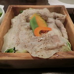 8種類の旬野菜と豚のせいろ