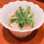 七代目 寅 - あさりとかき菜の辛子和え