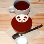 カフェ&ミール ムジ - 熱々の紅茶とセットに。