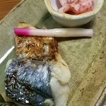 民芸酒房 牧水 - 鰆の西京焼き、大根の梅肉和え