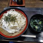 いりこぶ家 - ざるうどん（中）