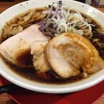 麺匠 中うえ  - 淡麗醬油ラーメン　７００円
