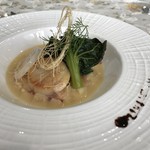 フランス食堂 シェ・モア - 真鯛と帆立のポワレ シードルソース