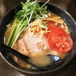 麺家 静 - 冷やし静　850円