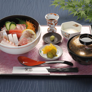 海のレストラン 笑魚_2