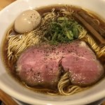 麺庵ちとせ - 醤油 煮玉子 大盛 粗挽きペッパー投入後