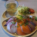 海鮮丼＆居酒屋 さかな屋 - 