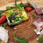 bistro Chic - 1.前菜盛り(ランチ3500円コース)