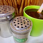 寛子 - ソースなど。ソースも以前は市販品だったが、オリジナル(あるいは業務用)に変わっていた。