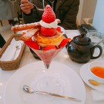 サロン・ド・テ・プレジール - 