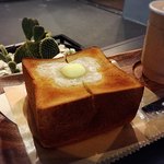 ディゾン 神保町 - 