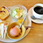 Kafe Terasu Akane - レギュラーブレンドコーヒー（400円）、モーニング