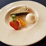ル・ポットフー - 「胡麻のケーキ」「フルーツ」「シャーベット」