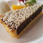 ル・ポットフー - 「胡麻のケーキ」