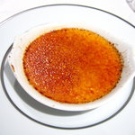 キャーヴ・ド・ポール・ボキューズ - デザートﾑｯｼｭ　ﾎﾟｰﾙ　ﾎﾟｷｭｰｽﾞのクレーム･ブリュレ　ｂｙ すぷちん