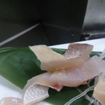 らかん寿し 松月 - 花鯛♪皮目がうまい
