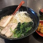 一成 - 和風らーめん＝５００円横にサービスのハリハリ漬