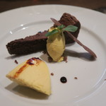 オステリア・オリエーラ - 30年2月　チコレートケーキ、トリュフアイス、プリン