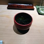 匠 進吾 - 海ブドウ、ワカメの酢の物