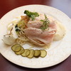 Aji-to - 新玉ねぎ、菜の花と鶏の温製のオイルパスタ　1,200円